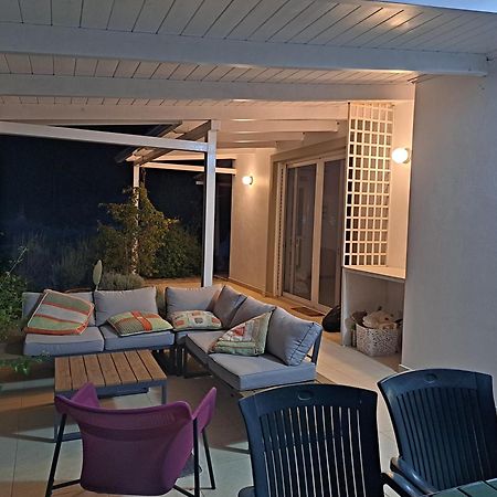 Villa Buras Skinária Exteriör bild