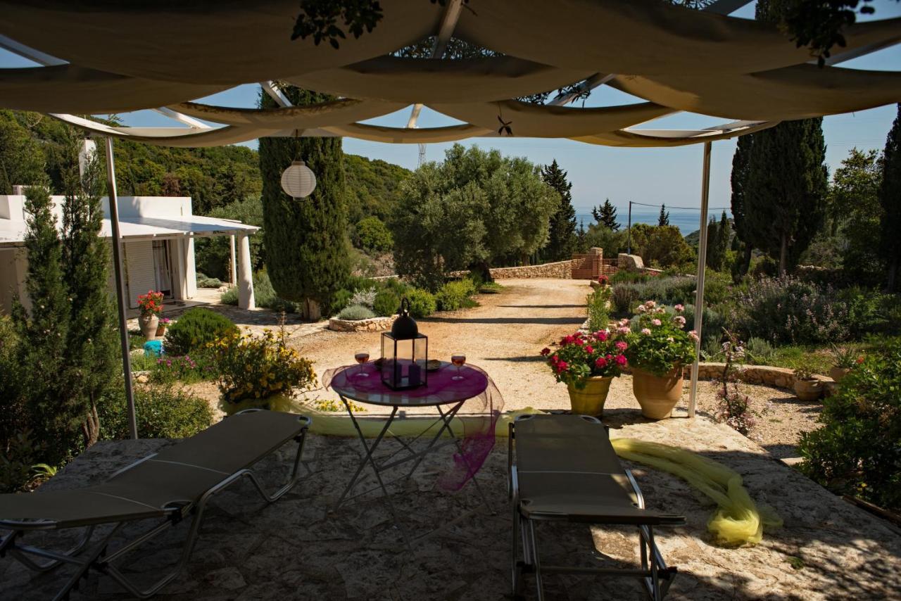 Villa Buras Skinária Exteriör bild