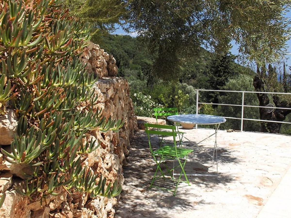 Villa Buras Skinária Exteriör bild